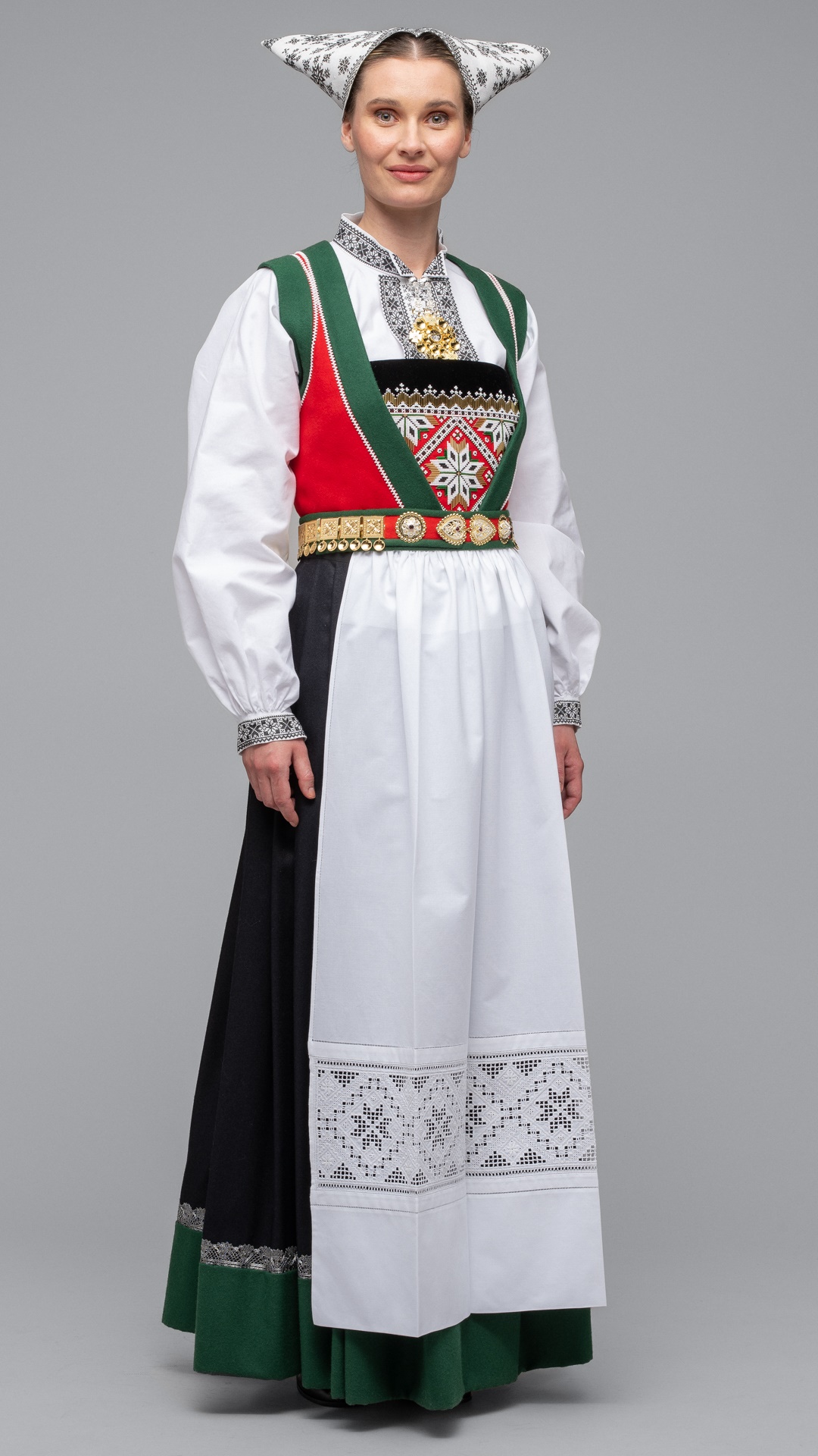 Bilde av Voss konebunad 