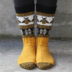 Bilde av Strikkepakke Humlesurr