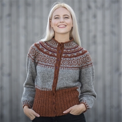 Bilde av Herborg jakken - Redd Barna Strikkepakke (S/M)