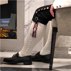 Bilde av HOSEBÅND TIL HERRE TRØNDERBUNAD