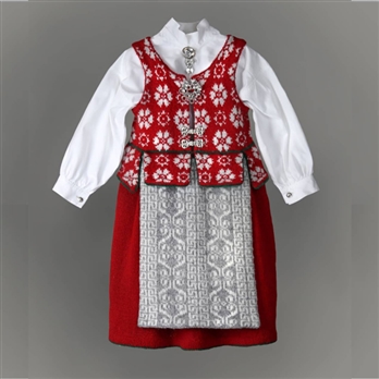 Bilde av Strikkepakke bunad fra Trøndelag til jente