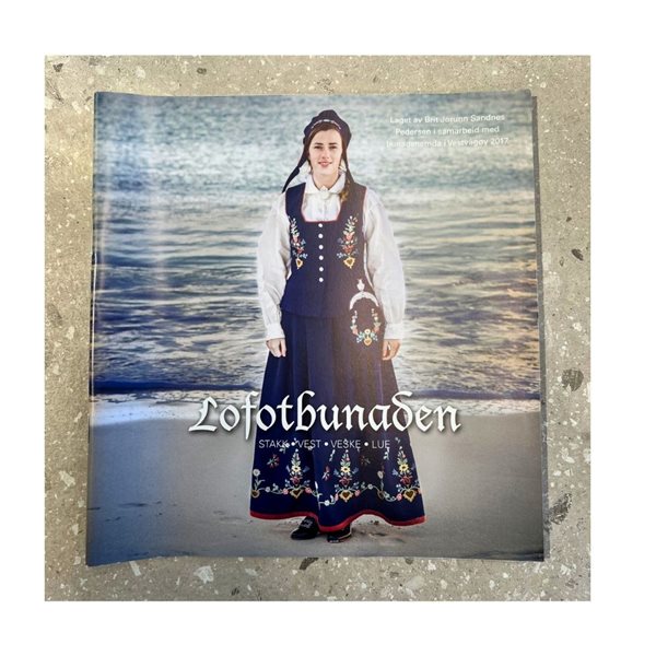 Monteringsbeskrivelse Lofotbunad