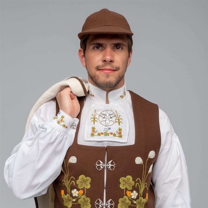 MATERIALPAKKE SKJORTE TIL SENJA FESTDRAKT FOR HERRE